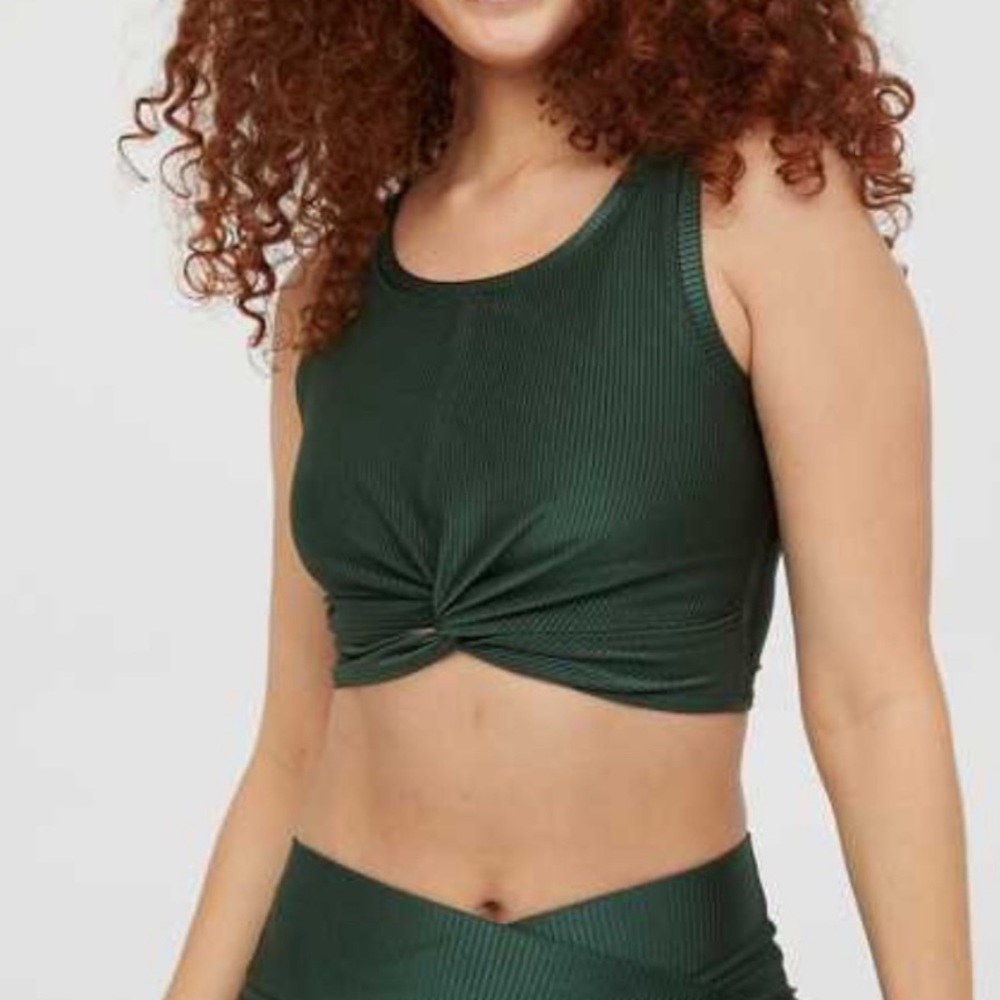 OFFLINE Ribbed Shine‎ Twist Front Sports Bra Sz L